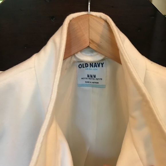 White coat - Picture 2 of 2